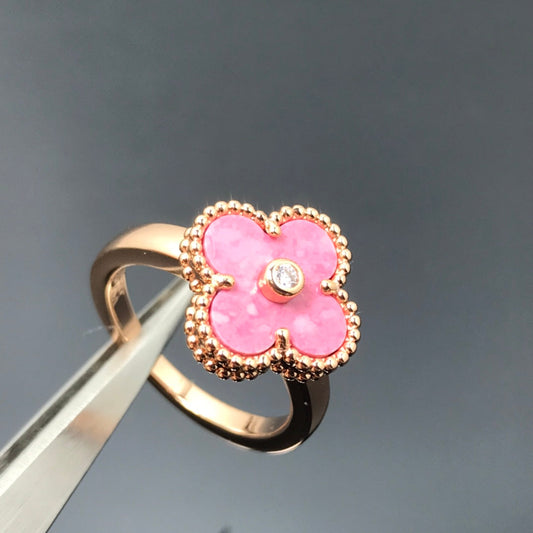 [Love's Uplift]CLOVER RHODONITE ROSE GOLD RING