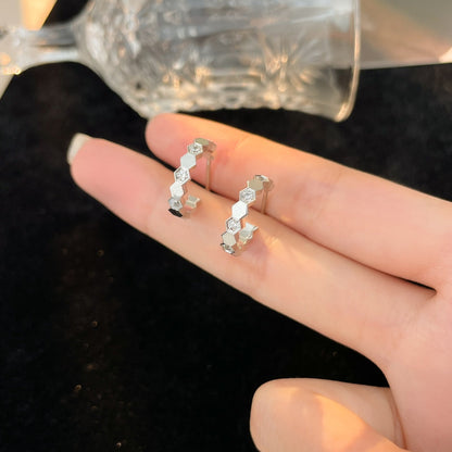 [Love's Uplift]BEE LOVE DIAMOND HOOP EARRINGS