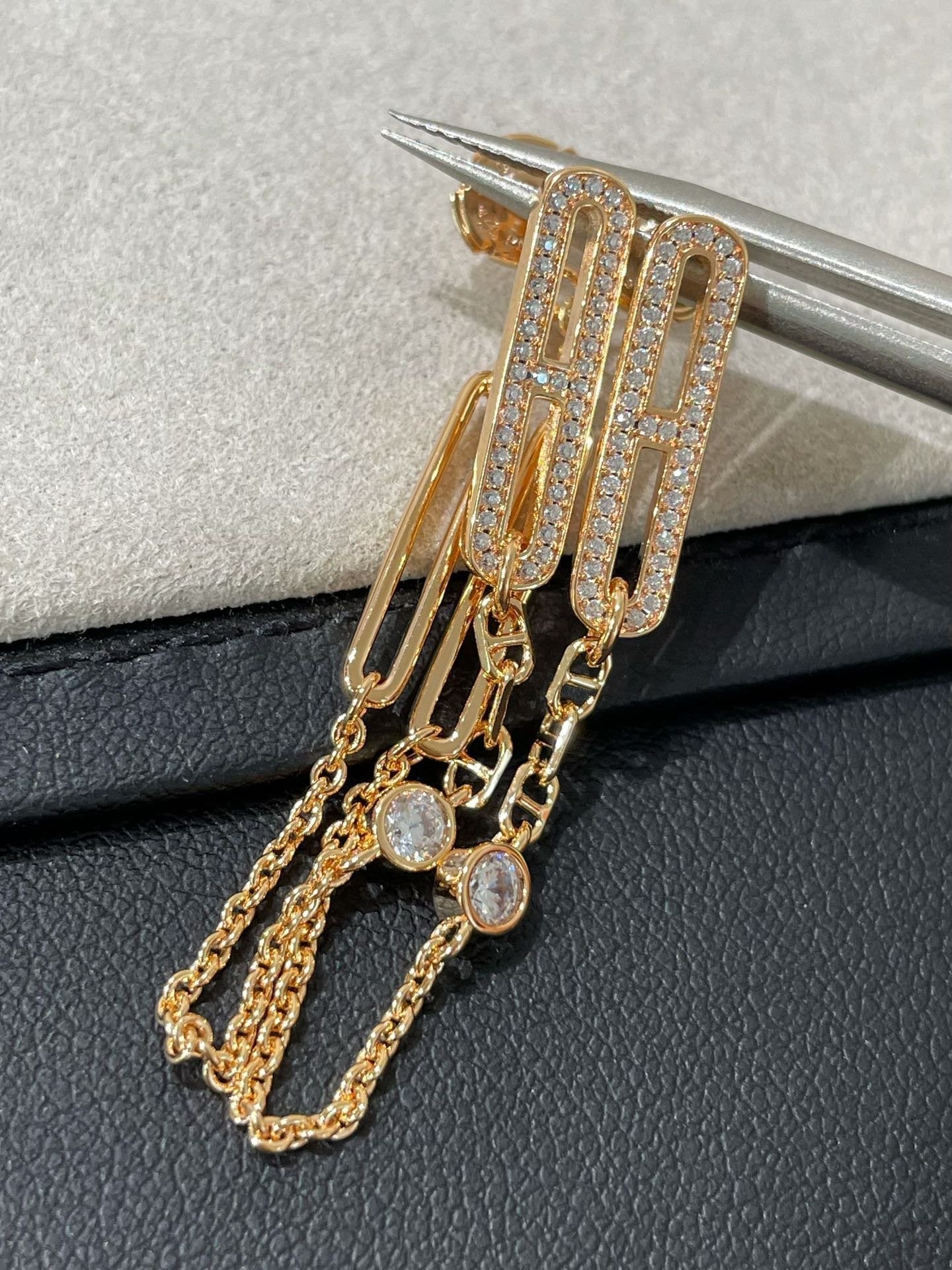 [Love's Uplift]CHAINE CHAOS DIAMOND DROP EARRINGS