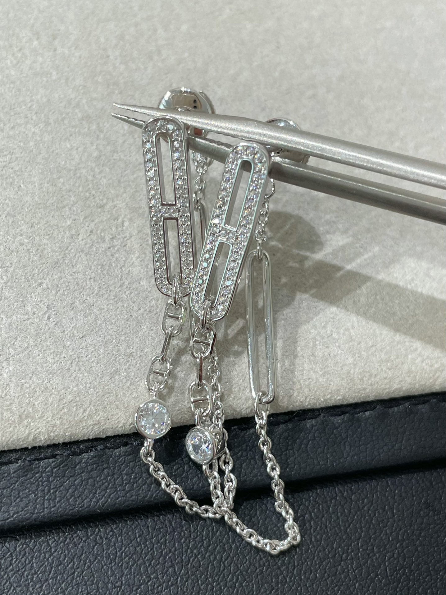[Love's Uplift]CHAINE CHAOS DIAMOND DROP EARRINGS