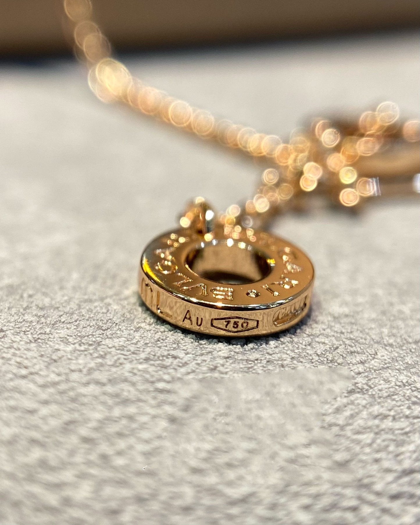 [Love's Uplift]DREAM MOP DIAMOND PAVED PINK GOLD NECKLACE