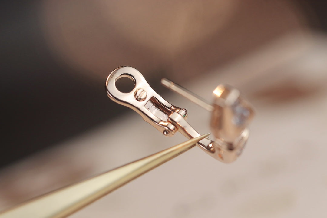[Love's Uplift]SERPENT PINK GOLD DIAMOND EARRINGS