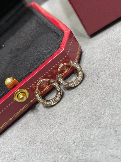 [Love's Uplift]LOVE DIAMOND EARRINGS