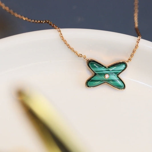 [Love's Uplift]JEUX MALACHITE 1 DIAMOND PINK GOLD NECKLACE