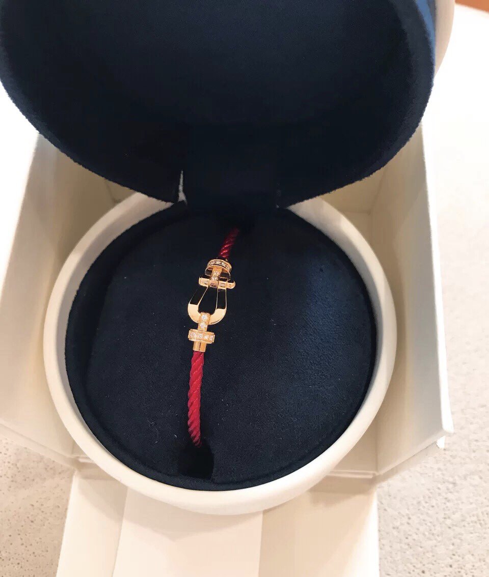 [Love's Uplift]FORCE 10 HALF DIAMOND PINK GOLD RED CORDERI LARGE AND MEDIUM MODEL