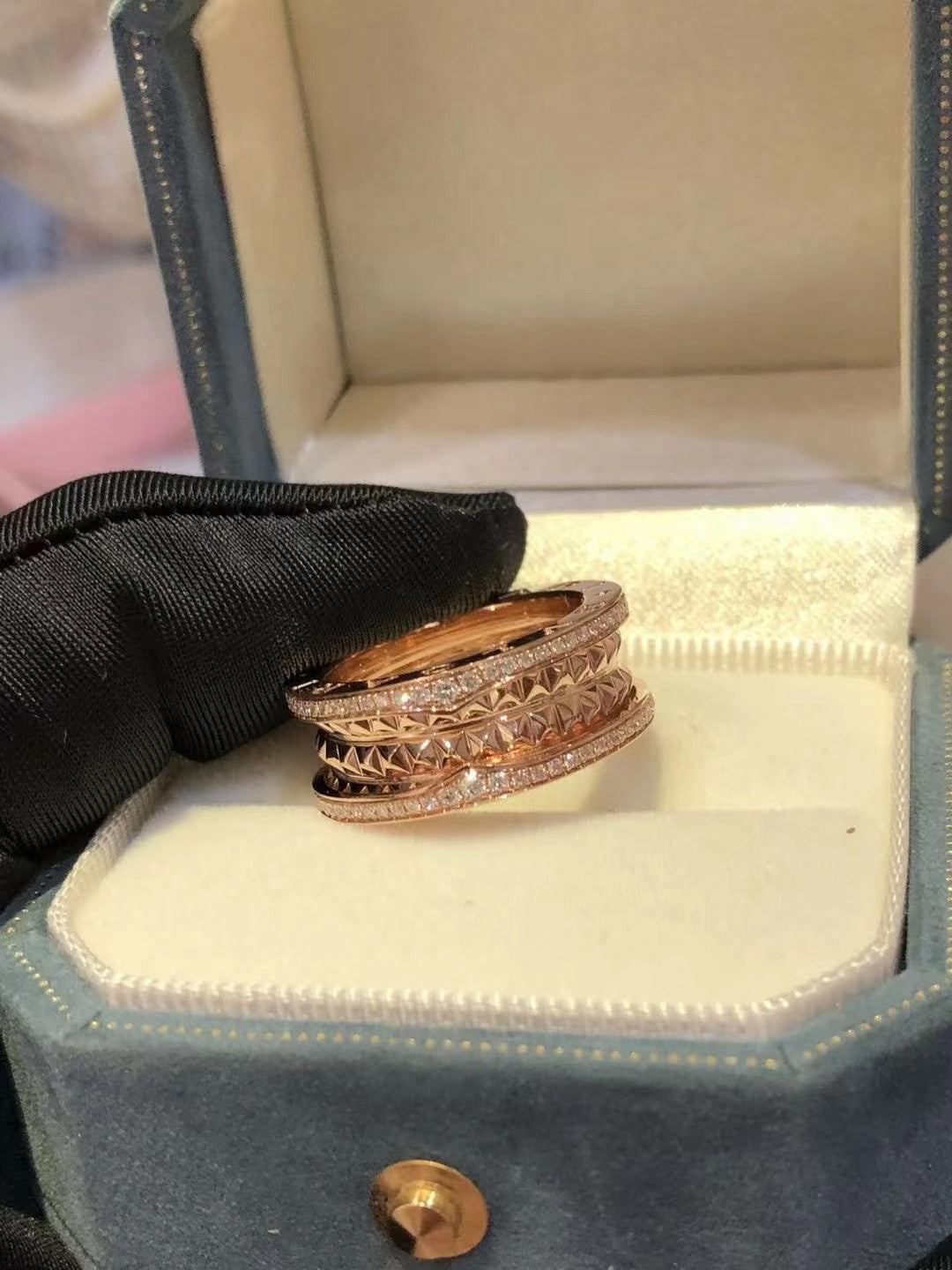[Love's Uplift]ZERO 1 ROCK DIAMOND PINK GOLD
