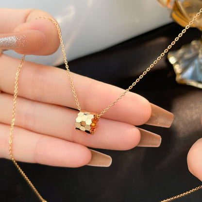 [Love's Uplift]BEE MINI NECKLACE