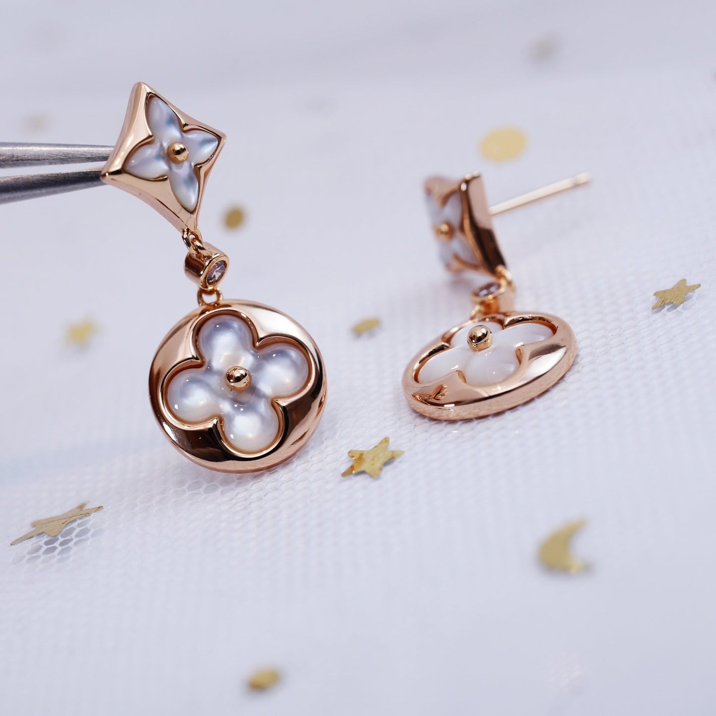 [Love's Uplift]STAR AND SUN PINK GOLD MOP DROP EARRINGS