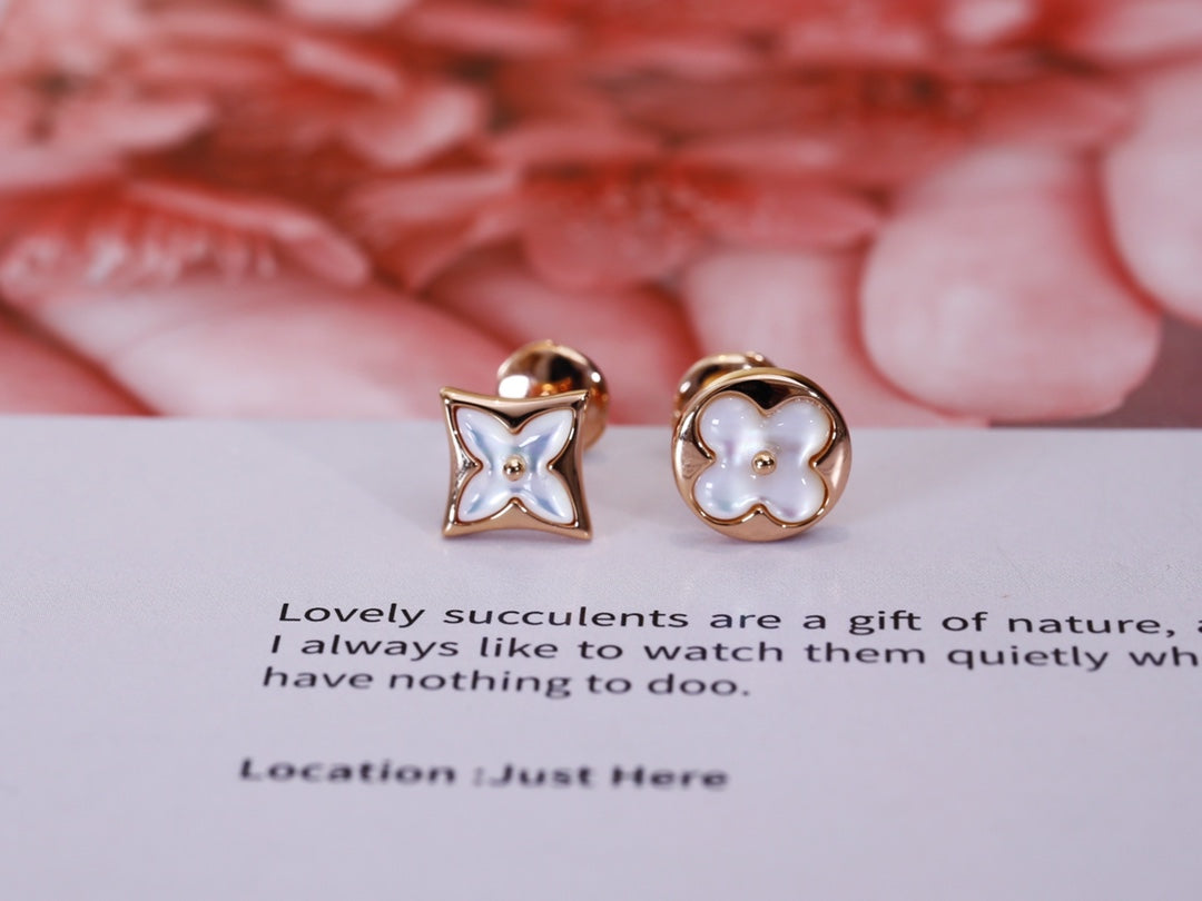 [Love's Uplift]STAR AND SUN PINK GOLD MOP STUD EARRINGS