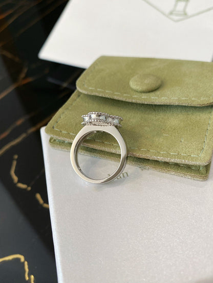 [Love's Uplift]CLOVER SILVER RING