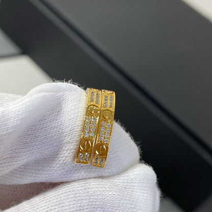 [Love's Uplift]LOVE DIAMOND GOLD HOOP EARRINGS