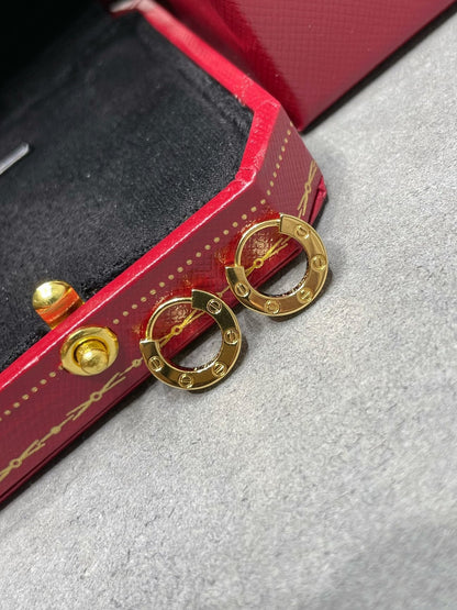 [Love's Uplift]LOVE MINI EARRINGS