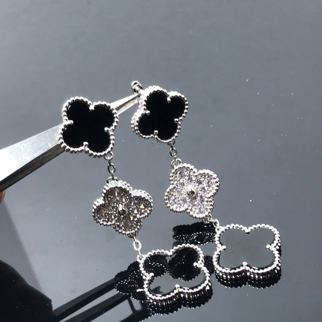 [Love's Uplift]CLOVER 3 MOTIF DIAMOND ONYX SILVER EARRINGS
