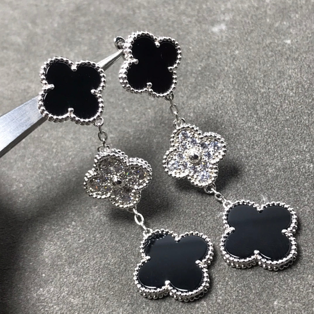[Love's Uplift]CLOVER 3 MOTIF DIAMOND ONYX SILVER EARRINGS