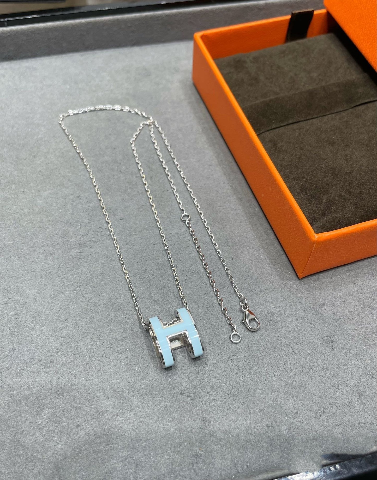 [Love's Uplift]POP H SKY BLUE NECKLACE