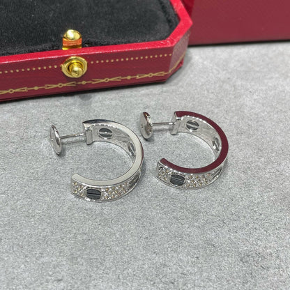 [Love's Uplift]LOVE CERAMIC DIAMOND PAVED SILVER EARRINGS