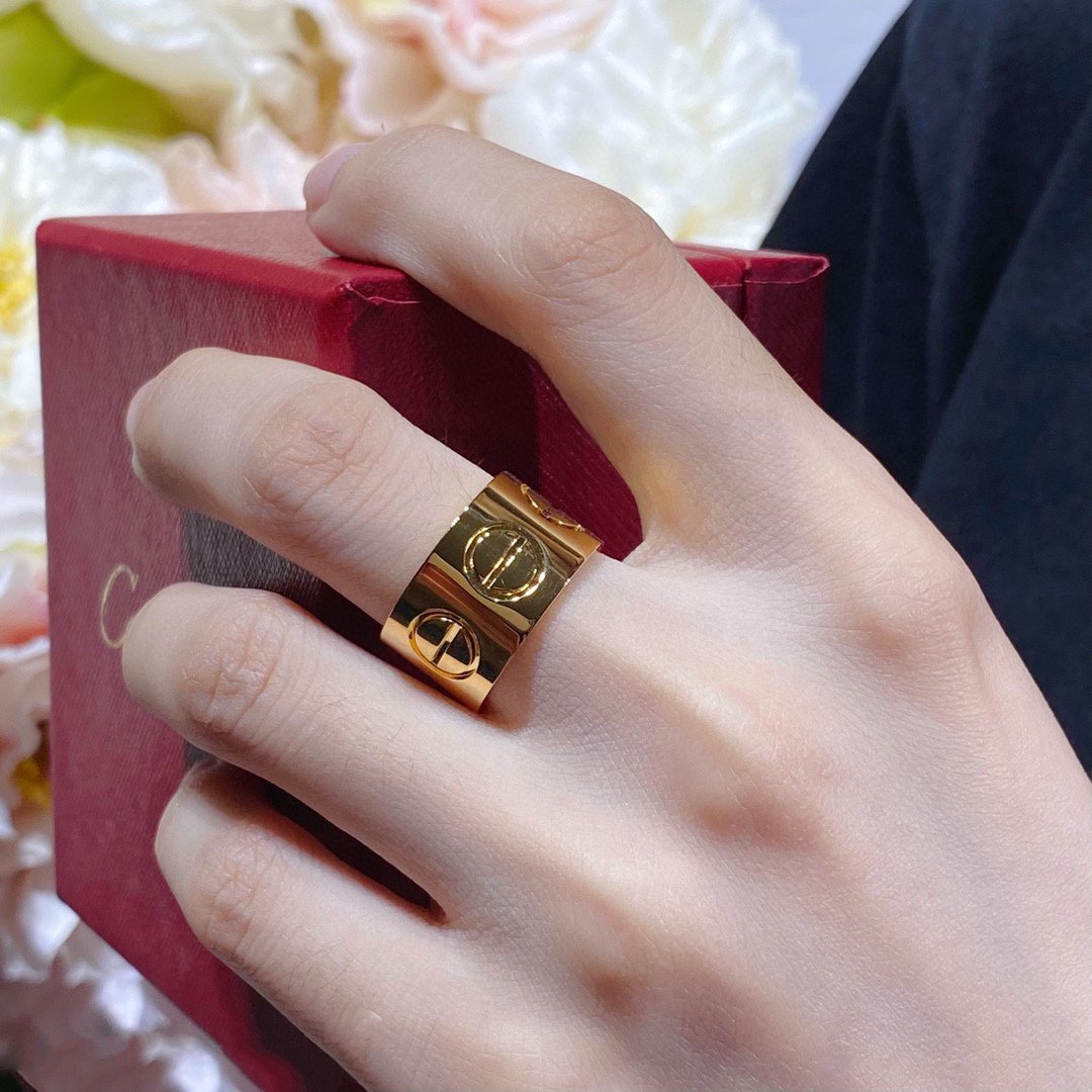 [Love's Uplift]LOVE 11MM LARGE RING