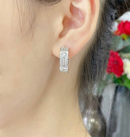 [Love's Uplift]LOVE 5.5MM DIAMOND PAVED EARRINGS
