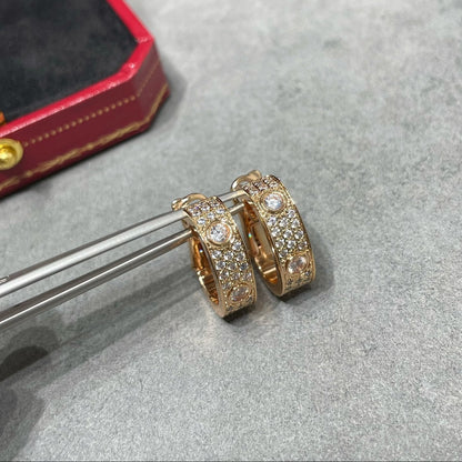 [Love's Uplift]LOVE 5.5MM DIAMOND PAVED EARRINGS