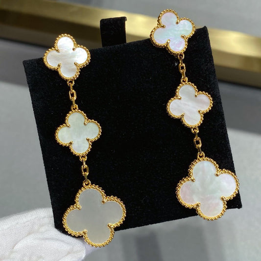 [Love's Uplift]CLOVER MOP 3 MOTIFS GOLD EARRINGS