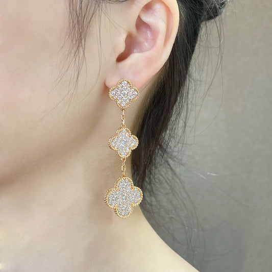 [Love's Uplift]CLOVER 3 MOTIFS DIAMOND PAVED ROSE GOLD EARRINGS