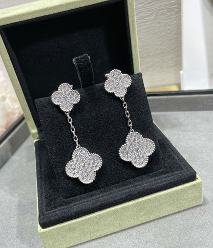 [Love's Uplift]CLOVER 2 MOTIFS DIAMOND PAVED SILVER EARRINGS
