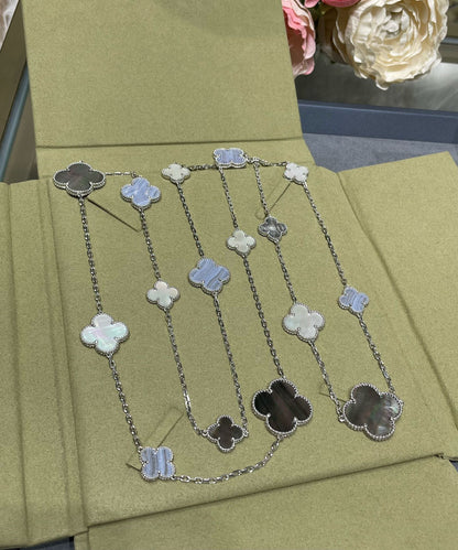 [Love's Uplift]CLOVER 16 MOTIF CHALCEDONY MOP SILVER NECKLACE