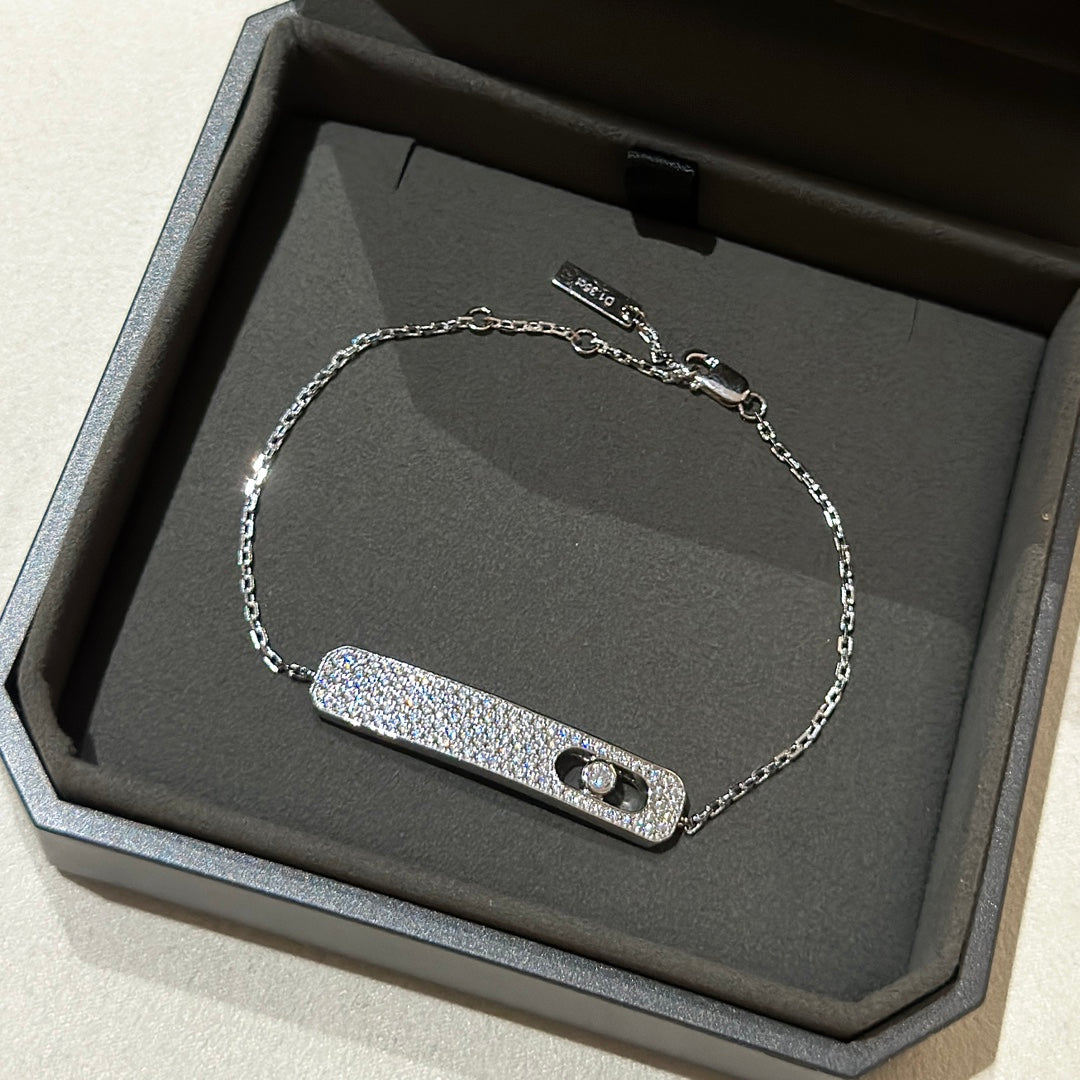 [Love's Uplift ]MOVE CLASSIQUE DIAMOND PAVED BRACELET