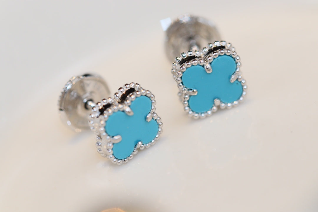 [Love's Uplift]CLOVER MINI TURQUOISE SILVER STUD EARRINGS