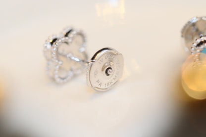 [Love's Uplift]CLOVER MINI TURQUOISE SILVER STUD EARRINGS