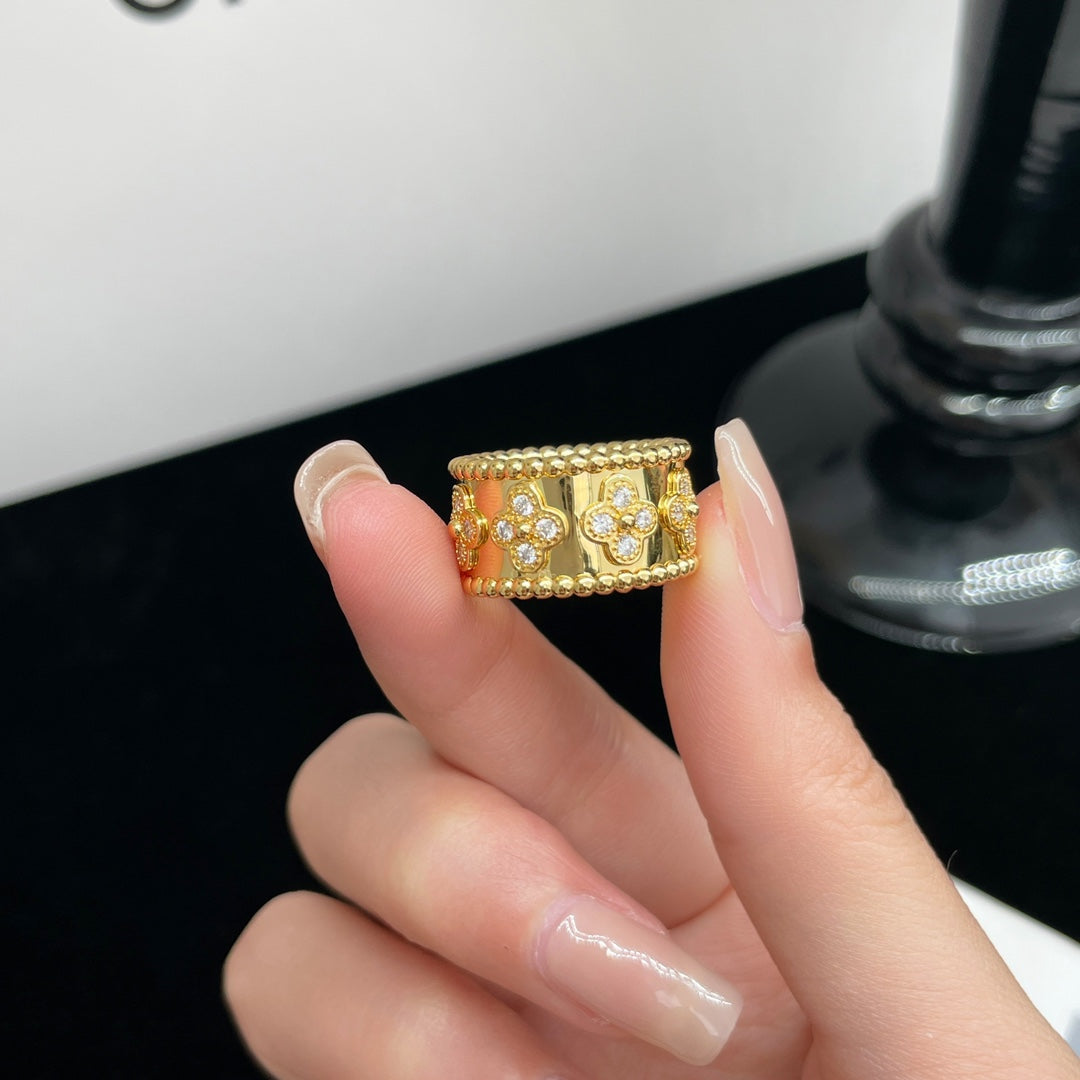 [Love's Uplift]PERLEE DIAMOND LARGE RING