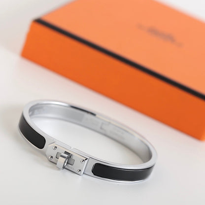 [Love's Uplift]HM KELLY BLACK BRACELET