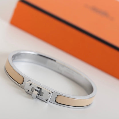 [Love's Uplift]HM KELLY BEIGE BRACELET