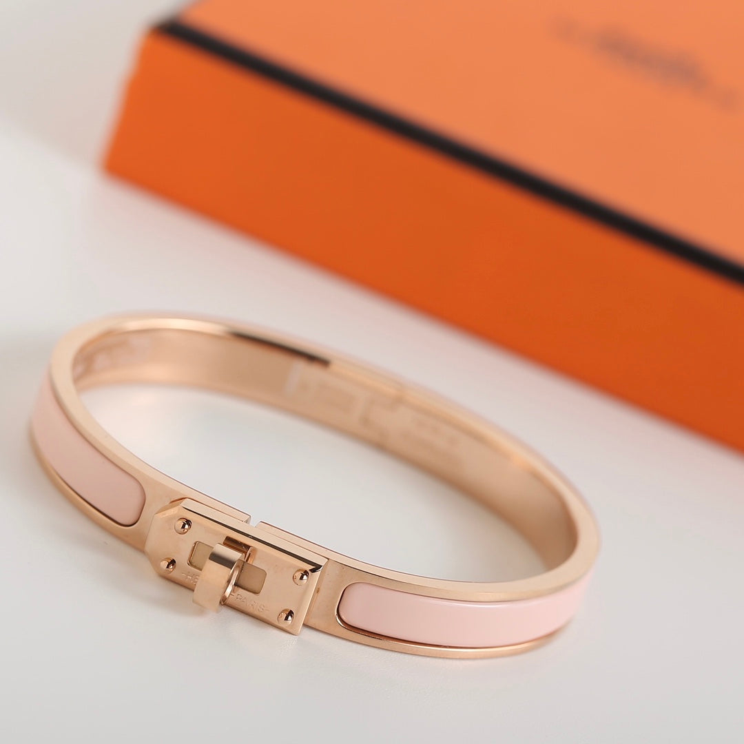 [Love's Uplift]HM KELLY LIGHT PINK BRACELET