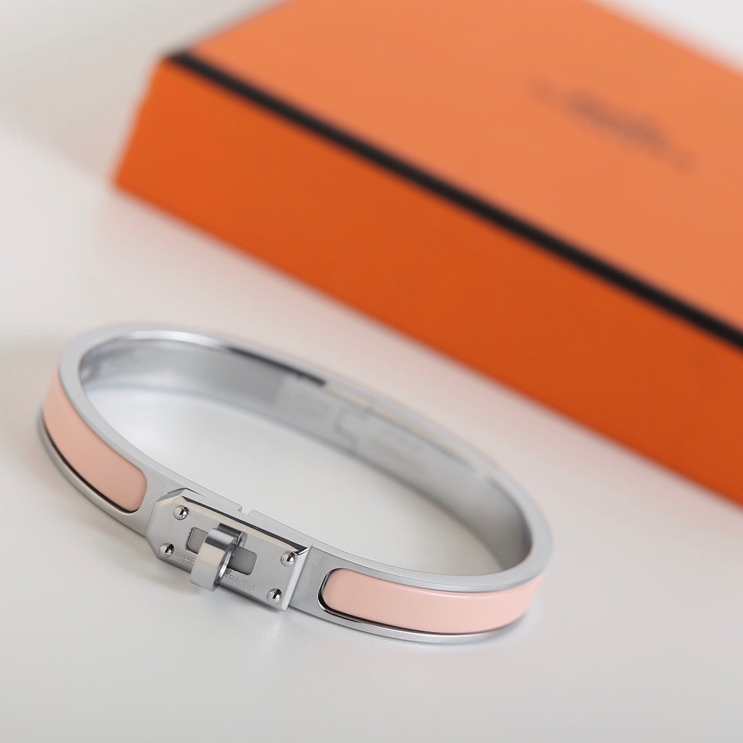 [Love's Uplift]HM KELLY LIGHT PINK BRACELET