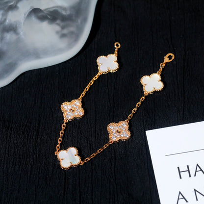 [Love's Uplift]CLOVER BRACELET 5 MOTIF WHITE MOP DIAMOND