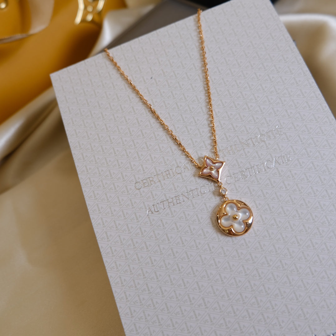 [Love's Uplift]STAR AND SUN WHITE MOP 2 MOTIF PINK GOLD NECKLACE