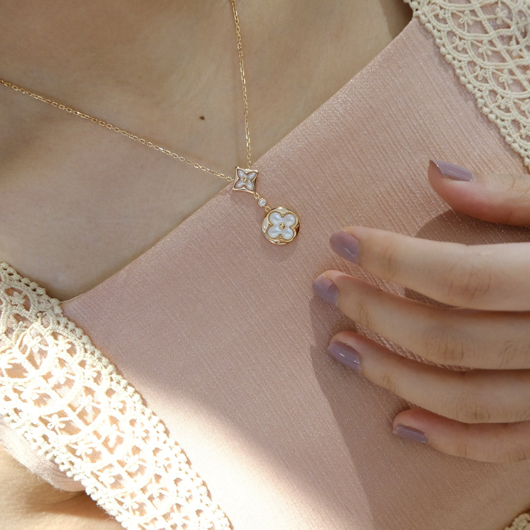 [Love's Uplift]STAR AND SUN WHITE MOP 2 MOTIF PINK GOLD NECKLACE