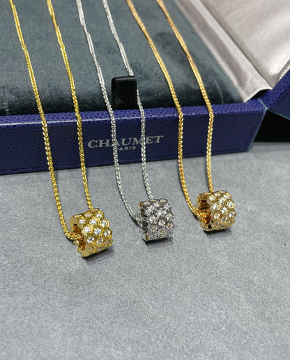 [Love's Uplift]BEE LOVE DIAMOND PAVED 3 ROW NECKLACE