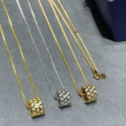 [Love's Uplift]BEE LOVE DIAMOND PAVED 3 ROW NECKLACE