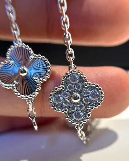 [Love's Uplift]CLOVER 5 MOTIF SILVER DIAMOND BRACELET