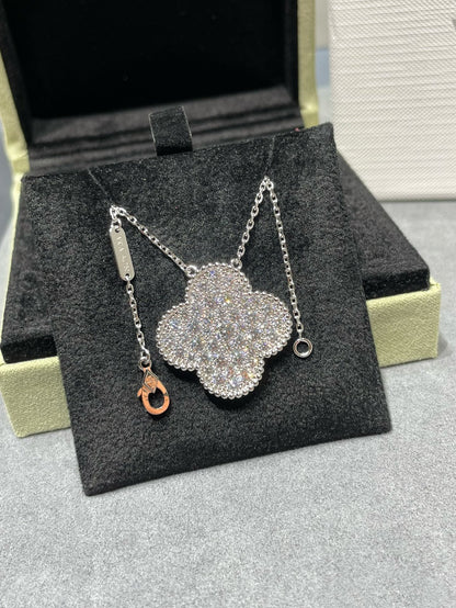 [Love's Uplift]CLOVER 25MM LARGE PENDANT DIAMOND PAVED SILVER NECKLACE