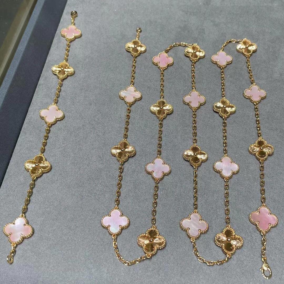 [Love's Uplift]CLOVER 20 MOTIFS LASER PINK MOP NECKLACE