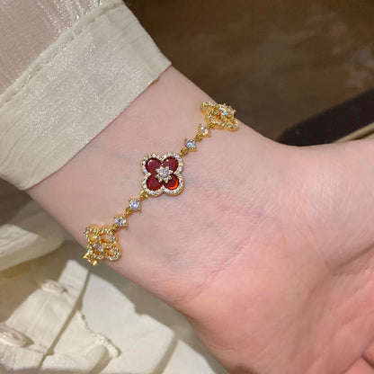 [Love's Uplift]CLOVER 5 MOTIF PINK BLUE RED WHITE BRACELET