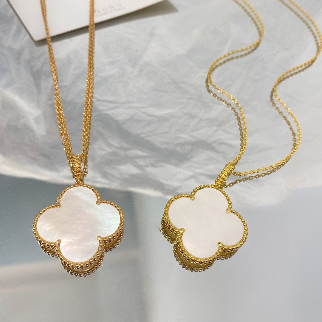 [Love's Uplift]CLOVER 25MM MOP LARGE PENDANT NECKLACE