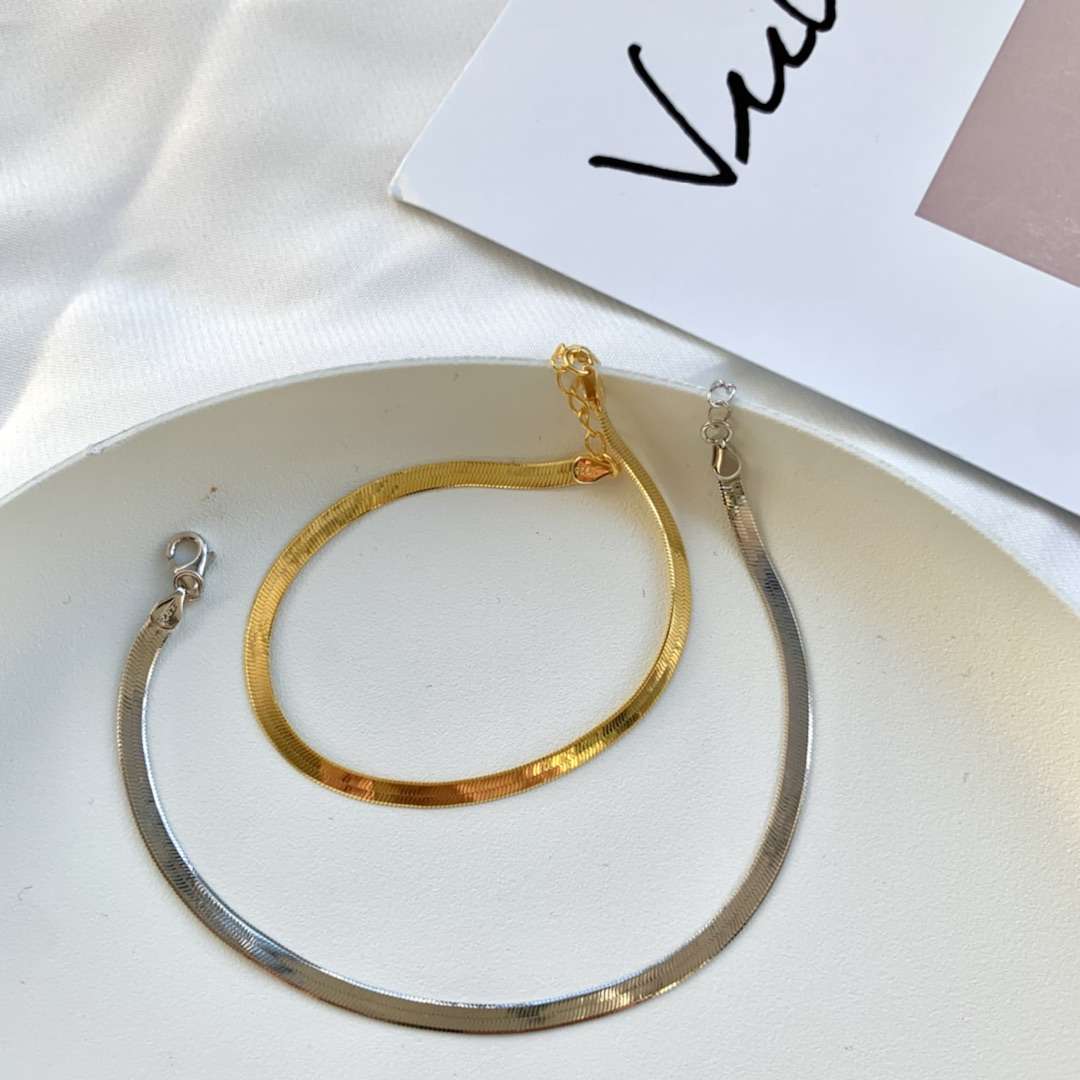 [Love's Uplift]Flat Snake Bone Chain Blade Necklace