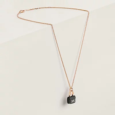 [Love's Uplift]WOMEN'S HM AMULETTES CONSTANCE PENDANT NECKLACE