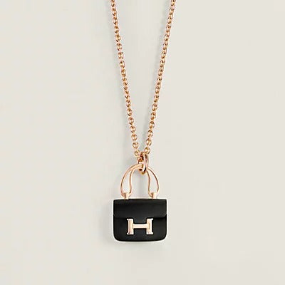 [Love's Uplift]WOMEN'S HM AMULETTES CONSTANCE PENDANT NECKLACE