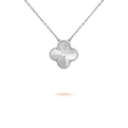 [Love's Uplift]CLOVER  15MM DIAMOND LASER NECKLACE SILVER
