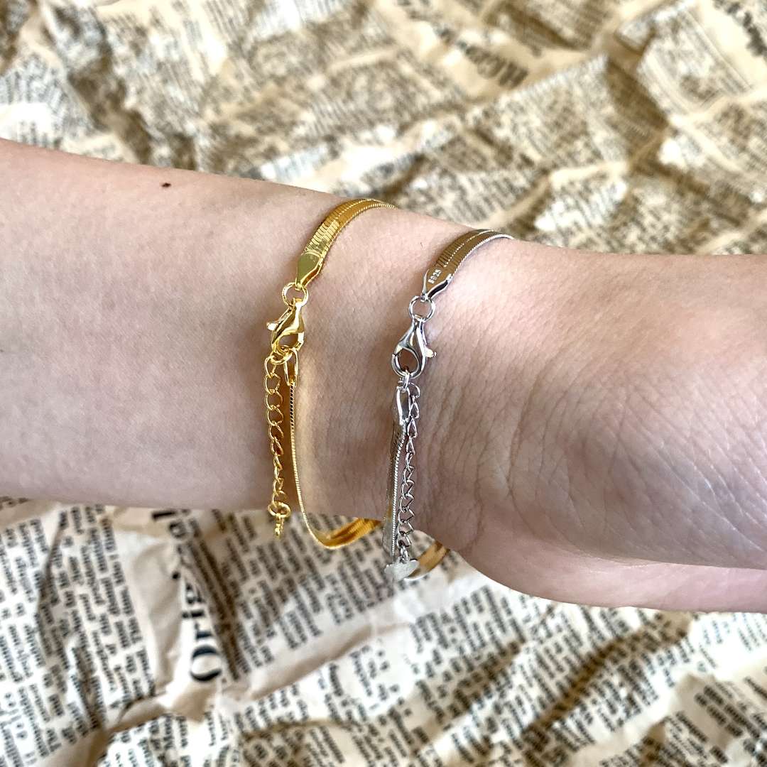 [Love's Uplift]Flat Snake Bone Chain Blade Necklace